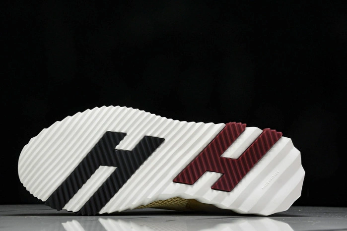 HER*MES Sneaker