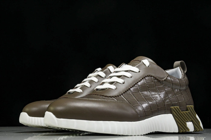 HER*MES Sneaker