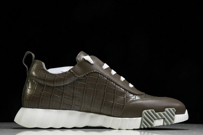 HER*MES Sneaker