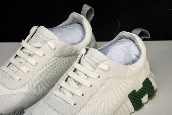 HER*MES Sneaker
