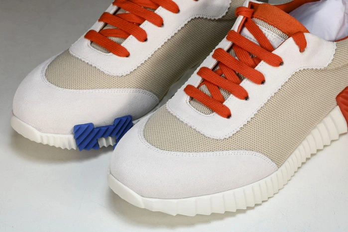 HER*MES Sneaker