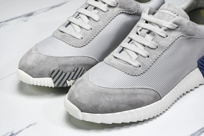 HER*MES Sneaker