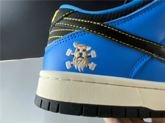 Instant Skateboard x Nike Dunk SB Low CZ5128-400
