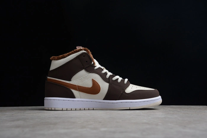 JORDAN 1 MID SE BROWN BASALT OATMEAL DO6699-200