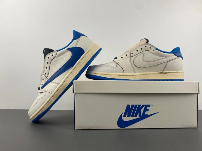 JORDAN 1 RETRO LOW OG SP TRAVIS SCOTT   DM7866-104