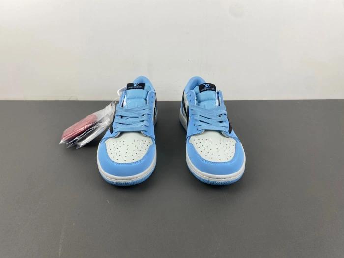 JORDAN 1 RETRO LOW OG SP TRAVIS SCOTT   DM7866-107