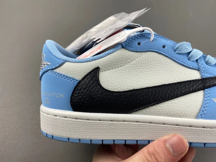 JORDAN 1 RETRO LOW OG SP TRAVIS SCOTT   DM7866-107