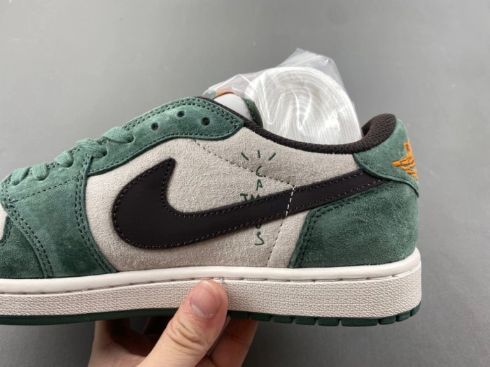 JORDAN 1 RETRO LOW OG SP TRAVIS SCOTT   DW7866-199