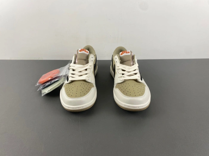 JORDAN 1 RETRO LOW OG SP TRAVIS SCOTT   DZ137-701