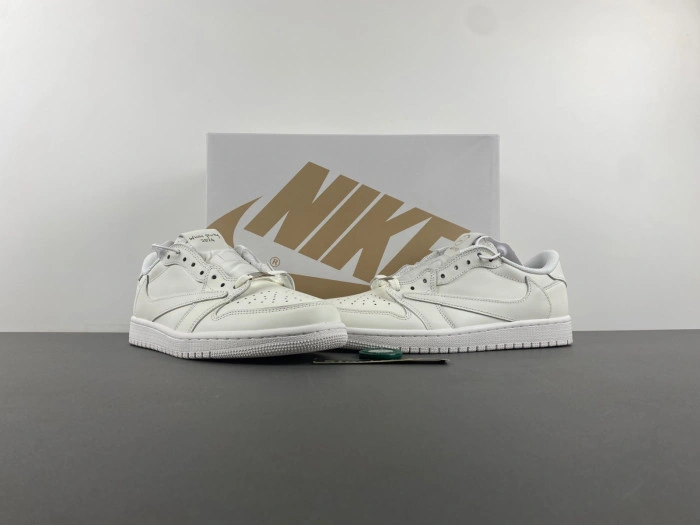 JORDAN 1 RETRO LOW OG SP TRAVIS SCOTT   OG1228-111