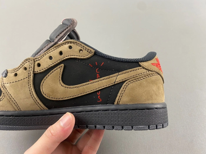 JORDAN 1 RETRO LOW OG SP TRAVIS SCOTT Brown  DM7866-2002