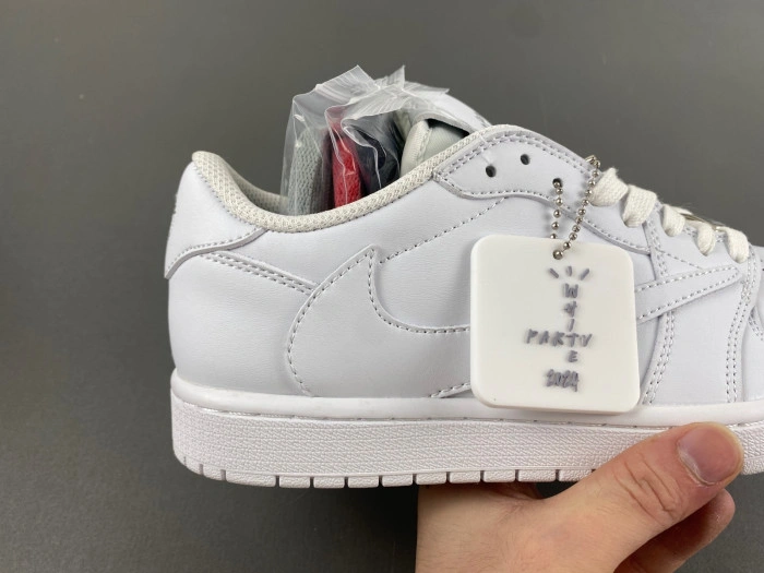 JORDAN 1 RETRO LOW OG SP TRAVIS SCOTT DM7866-292