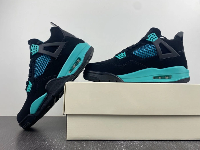 JORDAN 4 RETRO "Tiffany"   BQ7669-132