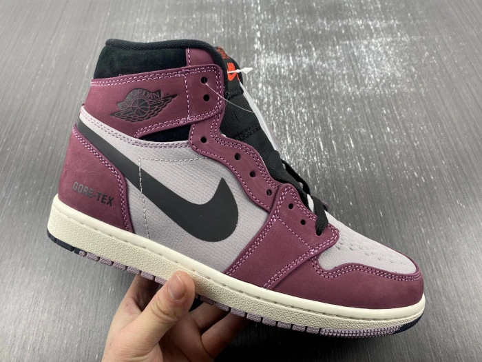 Jordan 1 High Element Gore-Tex Berry   DB2889-500