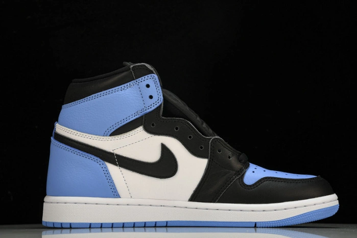 Jordan 1 High OG UNC Toe  DZ5485-400