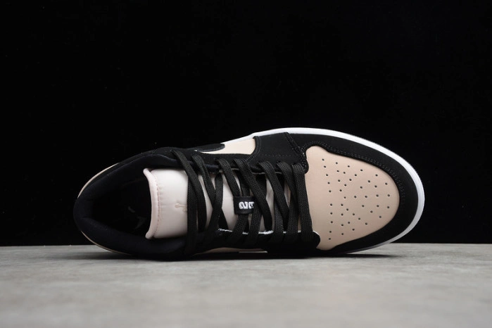 Jordan 1 Low Black Guava Ice (W)  DC0774-003