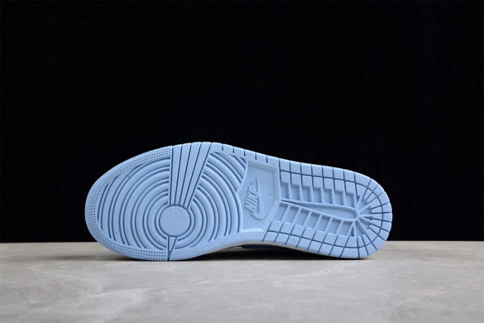 Jordan 1 Low SE Reverse Ice Blue DV1299-104