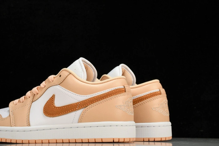 Jordan 1 Low Sunset Haze   DC0774-801