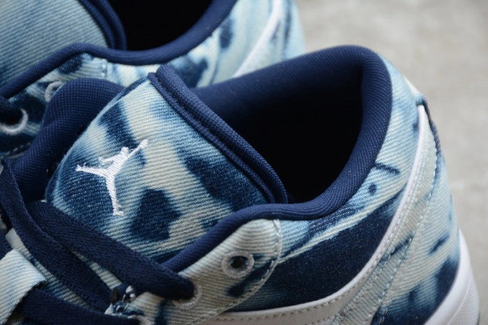 Jordan 1 Low Washed Denim CZ8455-100