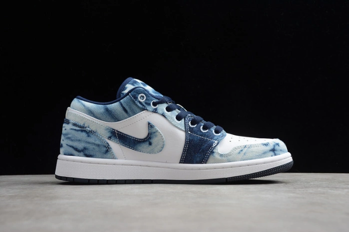Jordan 1 Low Washed Denim CZ8455-100