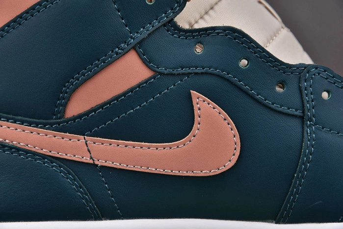 Jordan 1 Mid Dark Teal Green (W)  BQ6472-308