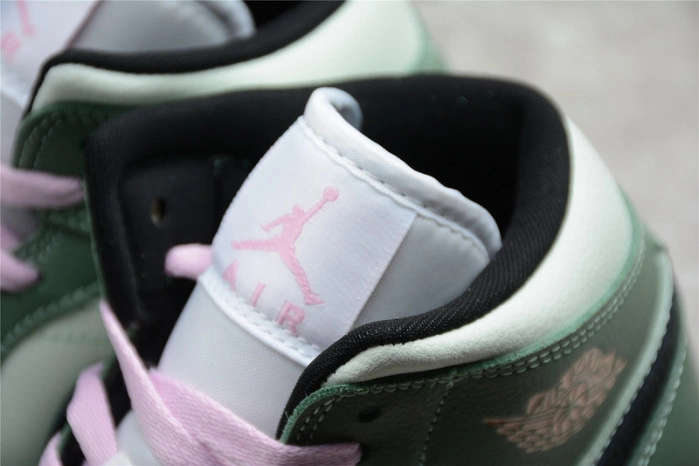 Jordan 1 Mid Dutch Green CZ0774-300