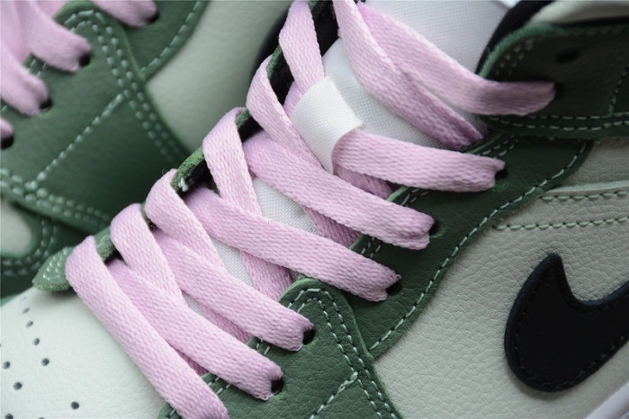 Jordan 1 Mid Dutch Green CZ0774-300