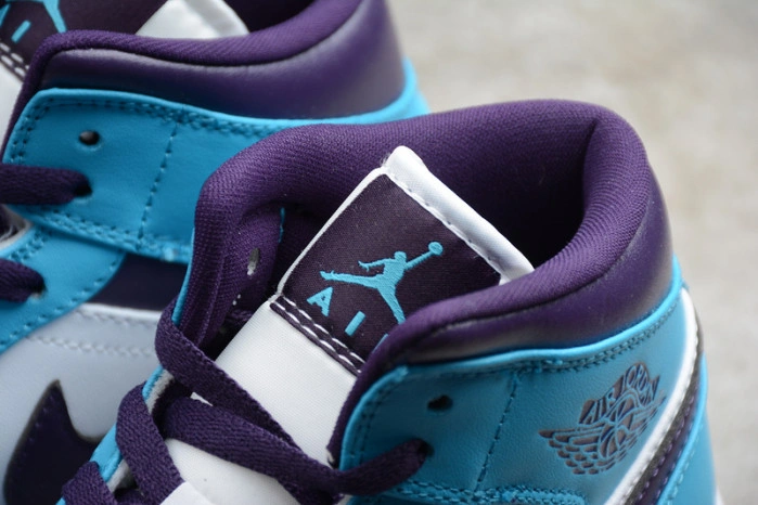 Jordan 1 Mid Hornets  554724-415