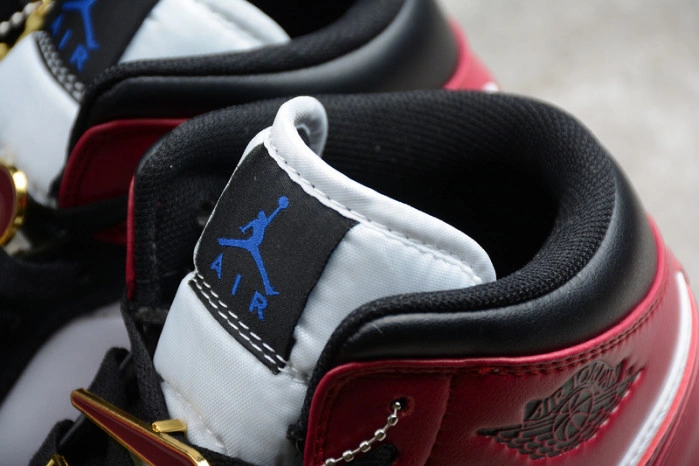 Jordan 1 Mid SE Black Dark Beetroot (W)   CZ4385-016
