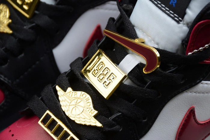 Jordan 1 Mid SE Black Dark Beetroot (W)   CZ4385-016