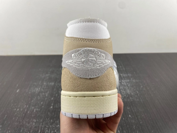 Jordan 1 Mid SE Craft Tech Grey   DM9652-120