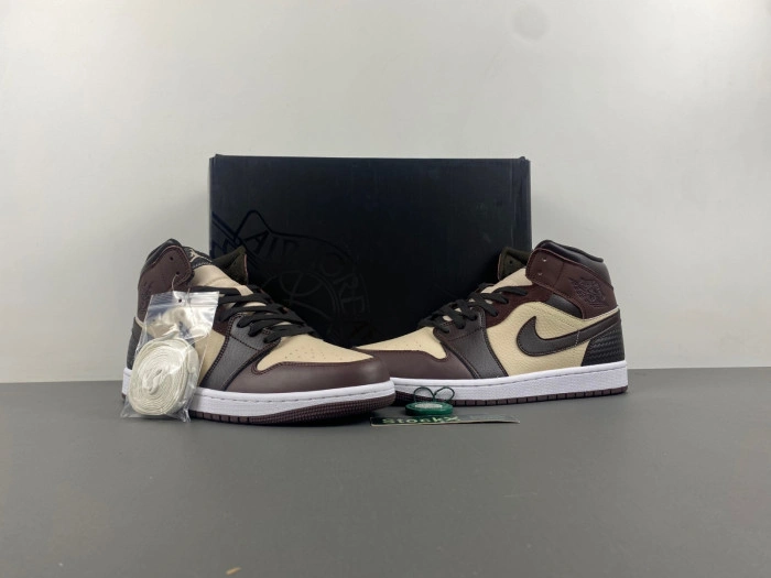 Jordan 1 Mid SE Paris YMCA   FZ4359-200