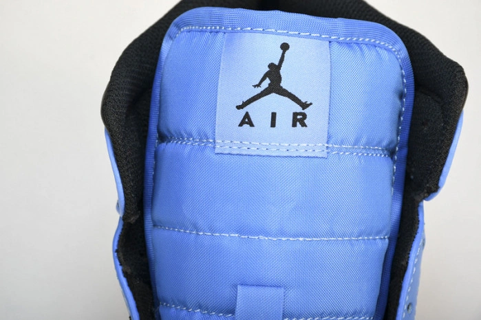 Jordan 1 Mid University Blue Black   DQ8426-401