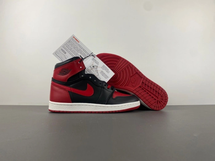 Jordan 1 Retro High '85 OG Bred (2025)   HV6674-067