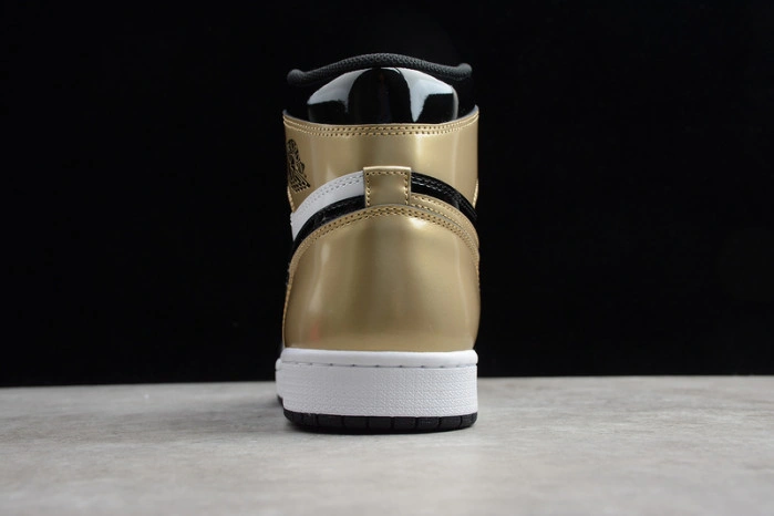 Jordan 1 Retro High NRG Patent Gold Toe  861428-007