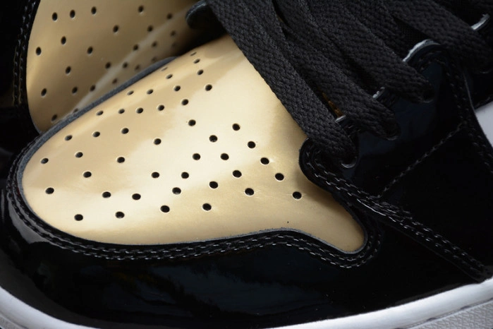 Jordan 1 Retro High NRG Patent Gold Toe  861428-007