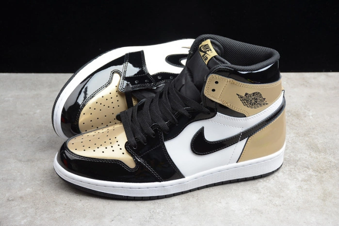 Jordan 1 Retro High NRG Patent Gold Toe  861428-007