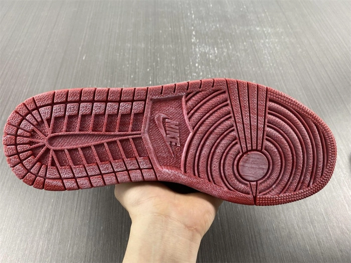 Jordan 1 Retro High OG Chicago Lost and Found DZ5485-612