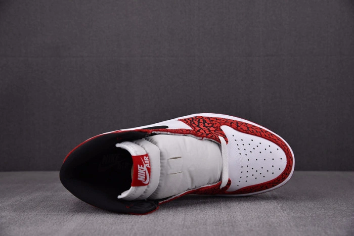 Jordan 1 Retro High OG Red Cement DZ5485-061