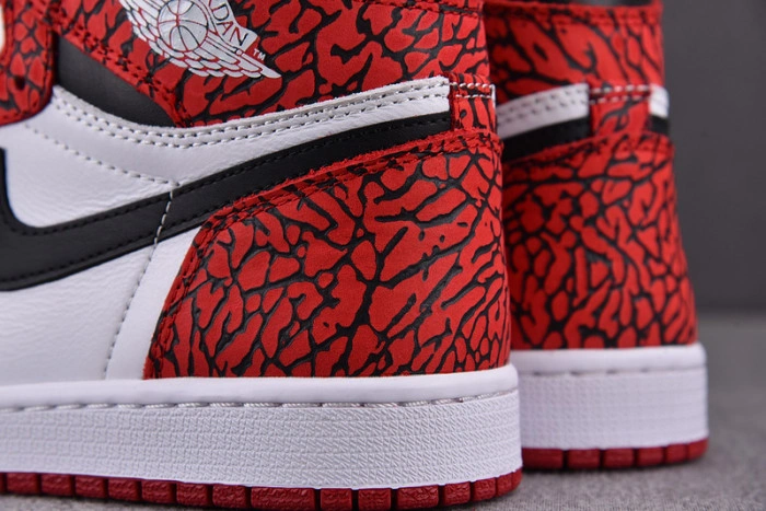 Jordan 1 Retro High OG Red Cement DZ5485-061