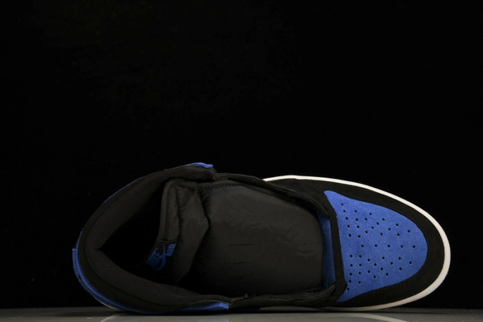 Jordan 1 Retro High OG Royal Reimagined     DZ5485-042