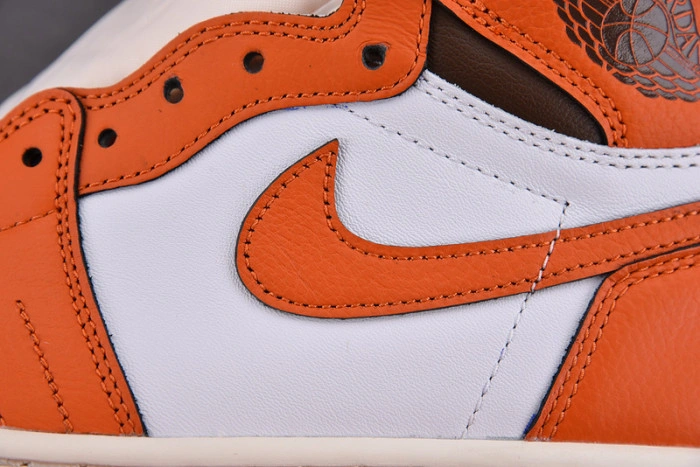 Jordan 1 Retro High OG Starfish DO9369-101