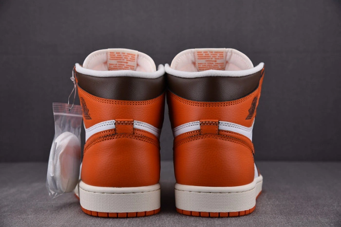 Jordan 1 Retro High OG Starfish DO9369-101