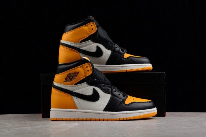 Jordan 1 Retro High OG Taxi 555088-711