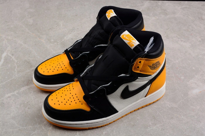 Jordan 1 Retro High OG Taxi 555088-711