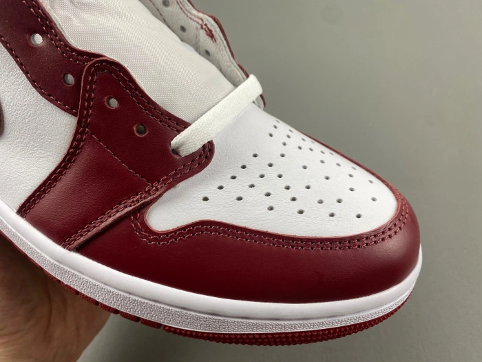 Jordan 1 Retro High OG Team Red   DZ5485-160
