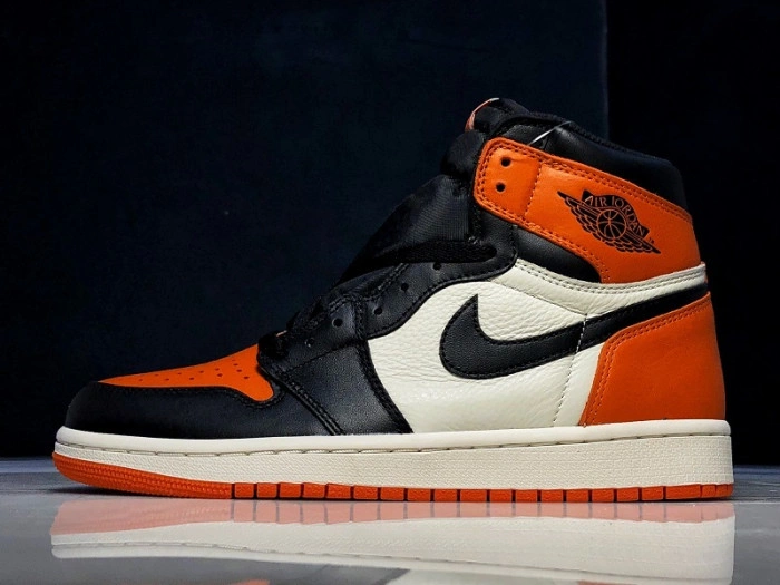 Jordan 1 Retro High Shattered Backboard  555088-005
