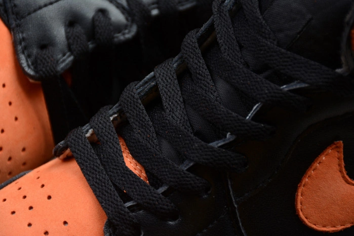 Jordan 1 Retro High Shattered Backboard  555088-0280