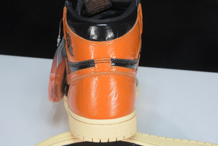 Jordan 1 Retro High Shattered Backboard 3.0   555088-028