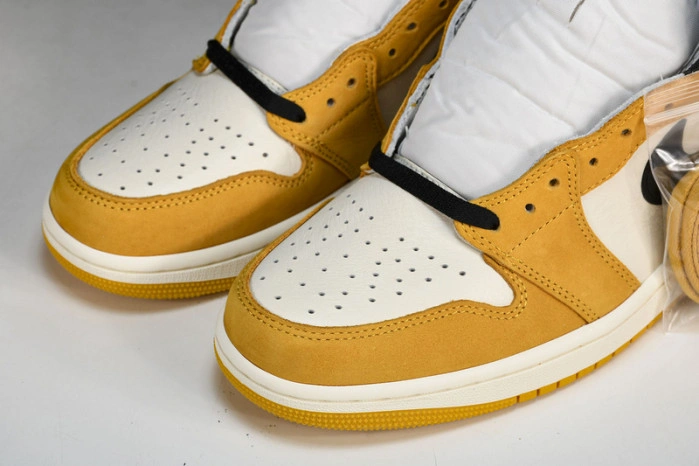 Jordan 1 Retro High Yellow Ochre   555088-109